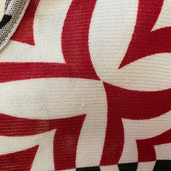 Kenneth Cole Geometric Shape Top - Picture 11 of 12